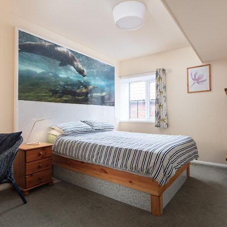Discovery Accommodation Whitby Exteriör bild